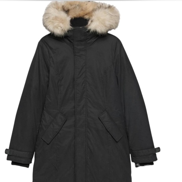 TNA Summit Parka - Picture 1 of 1